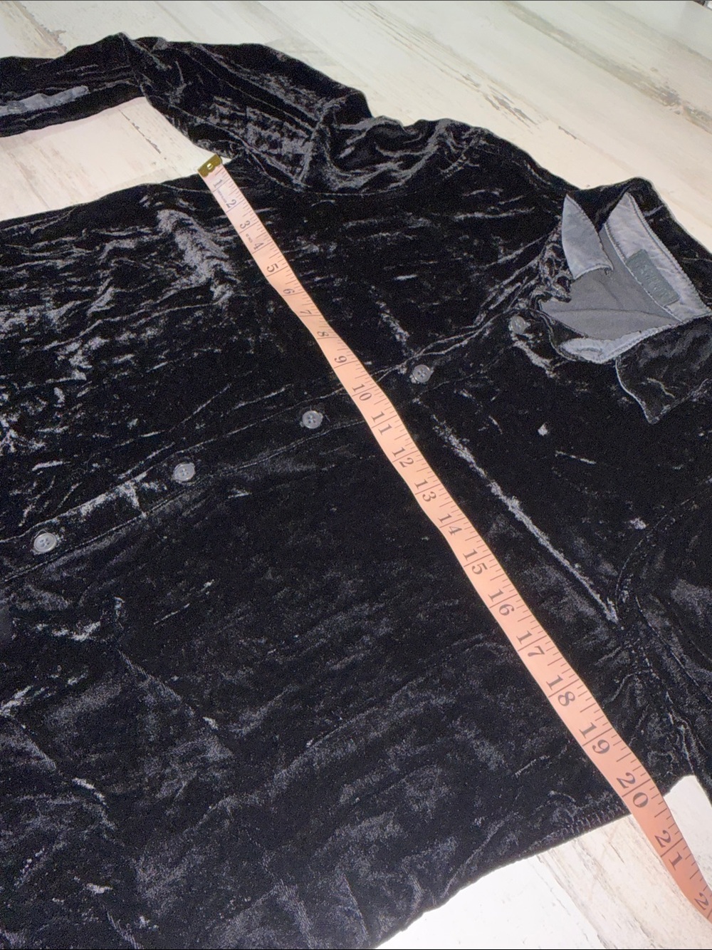 CP Shades Black Joss Velvet Button-Front Tunic Size Medium - Picture 8 of 9